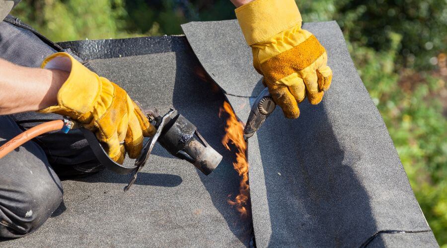 Professional flood damage restoration services in Pentress, WV